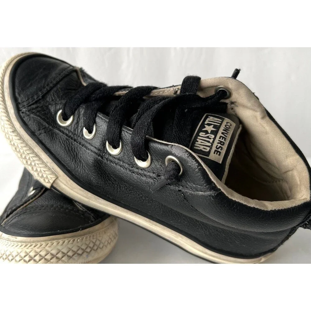 CONVERSE CHUCK TAYLOR BLACK LEATHER KIDS 13.5 SIZE